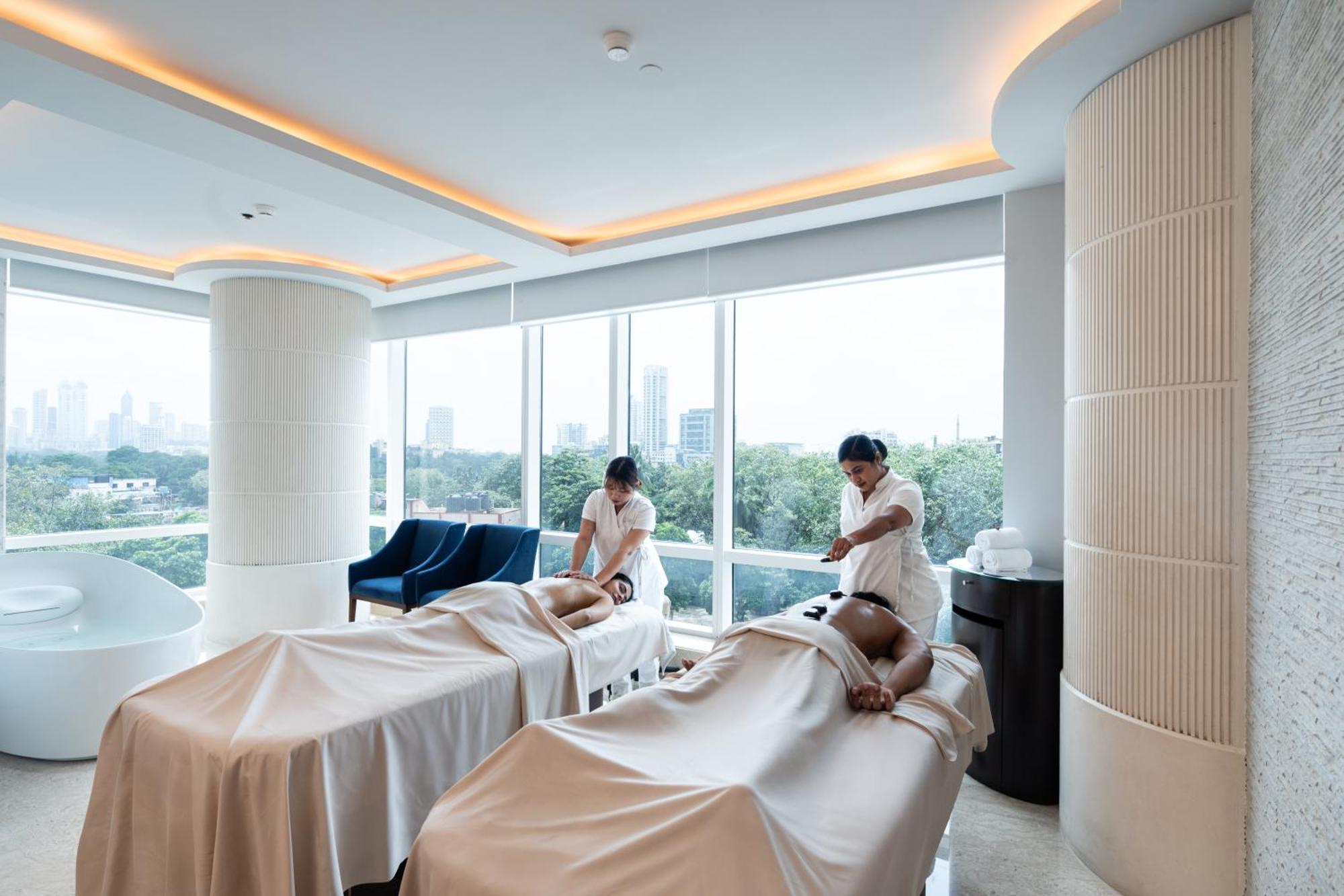 Four Seasons Hotel Mumbai — Photos 2